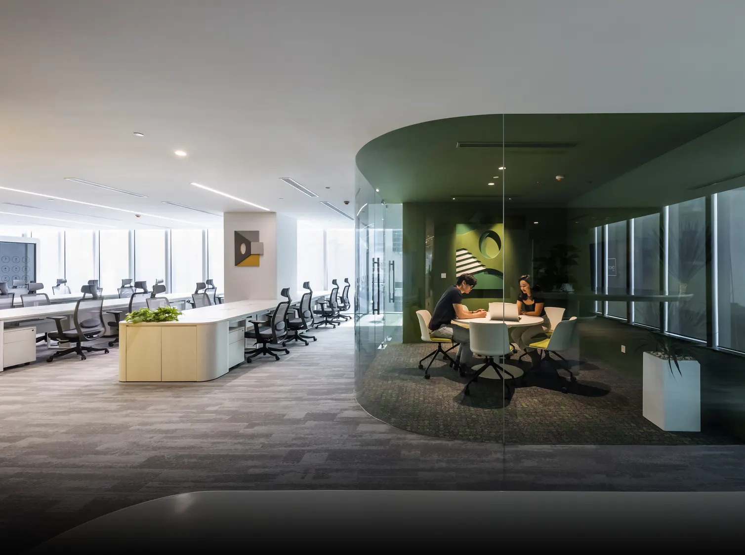 modern office interior design in chennai with open workspace layout, ergonomic furniture, and collaborative working environment